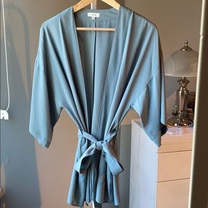 COPY - Aritzia exclusive kimono